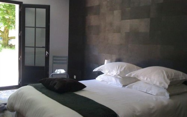 Clos Masure Hôtel De Campagne ®