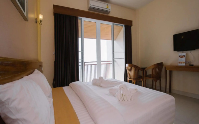 Royal Hill Satun Hotel