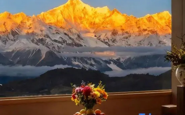 Shangri-La Muxue Homestay