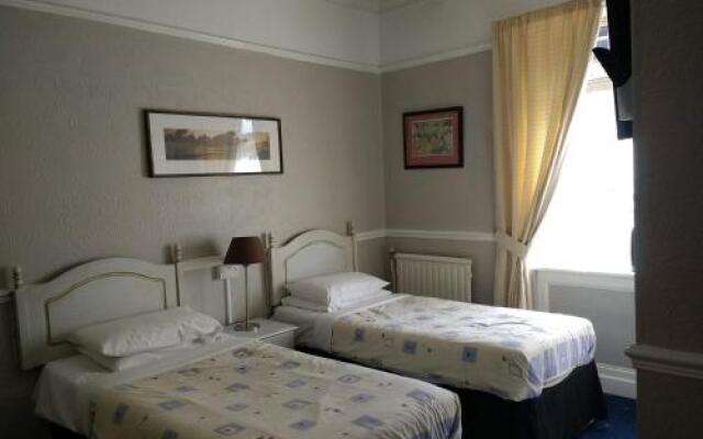 Chadwick House Hotel