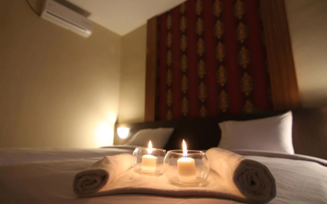 Bluebells Express Syariah Hotel