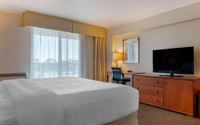 Best Western Plus Gatineau-Ottawa Downtown