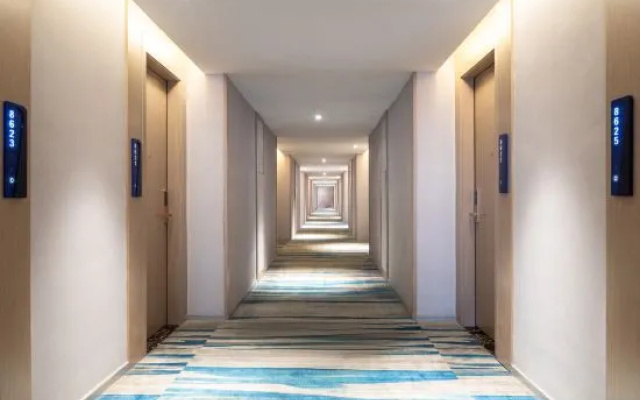 Hui pu dun Hotel (International Fabric Store at Chashan High Speed Railway Station) – Hotel Rooms – Dongguan