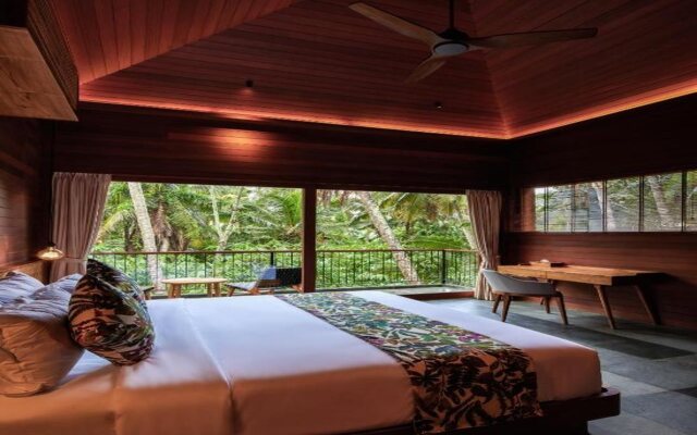Birdhouses Bali Tree Top Living
