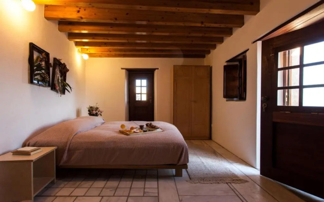 Casa Rodanthi - Luxury Castle Residence