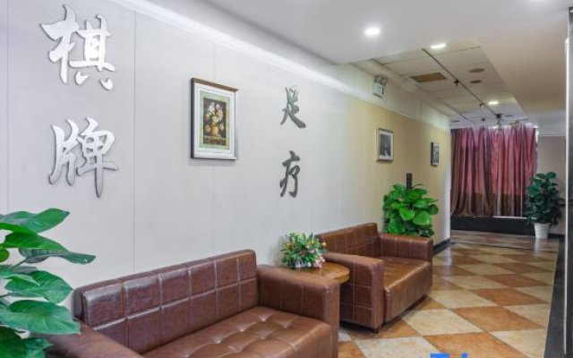 Wuhan H.Q Youth Hotel