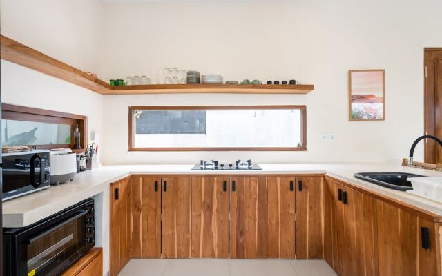 Roselle Villa by Betterplace