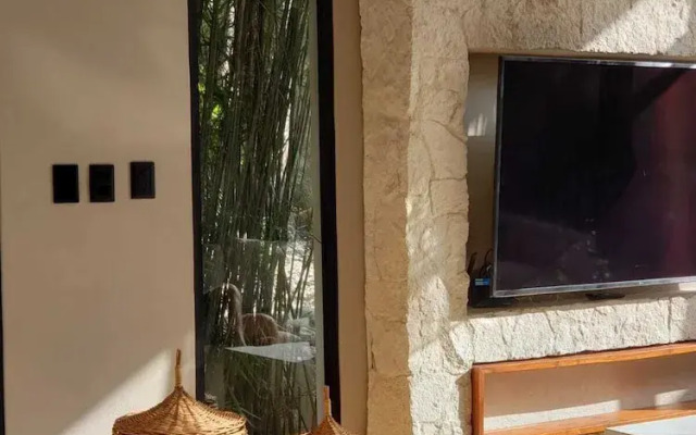 DosSantas Wellness & Jungle by BT Homes
