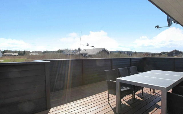6 Person Holiday Home in Brovst