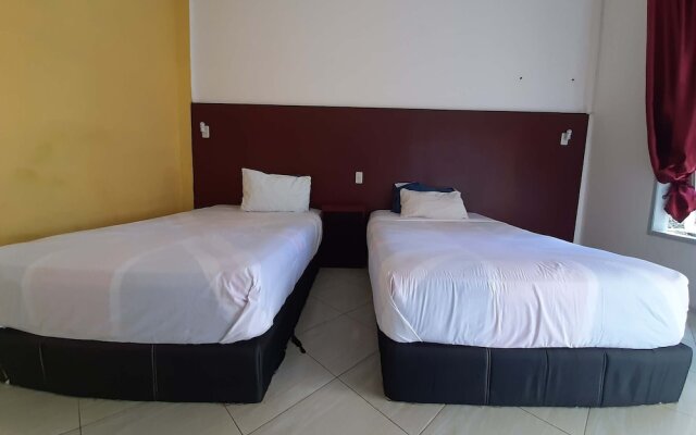 Hotel Juma Eluk by OYO Rooms