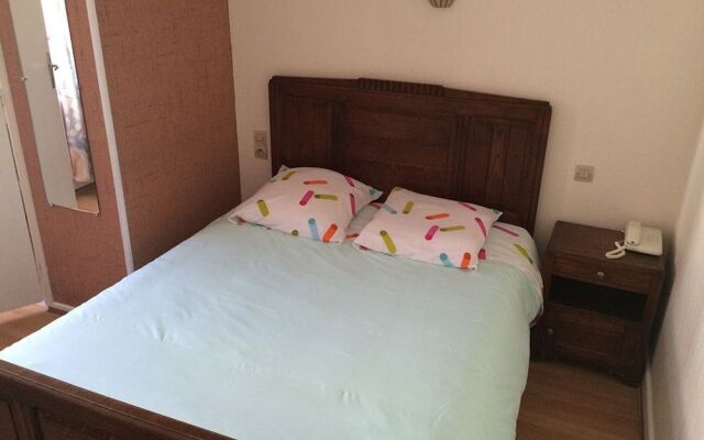 Hotel aux deux clefs