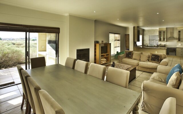 Mulligan, Langebaan 10-sleeper