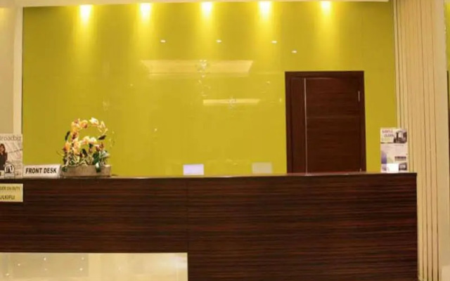Paragonbiz Hotel