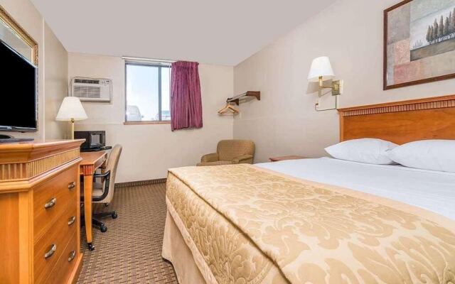 Bison Inn and Suites