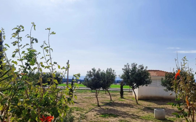 Shanti Paphos Holiday House