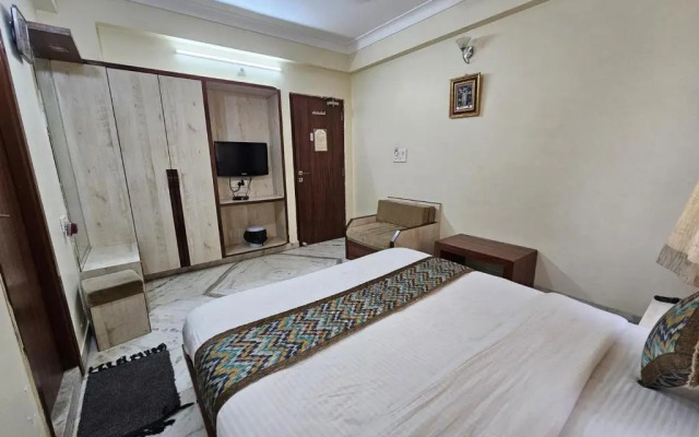 The Sky Comfort Hotel Shri Vithalesh