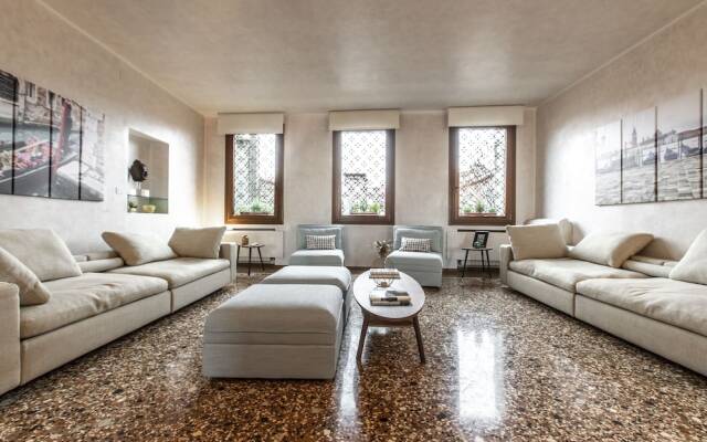Bacino San Marco Exclusive View R&R