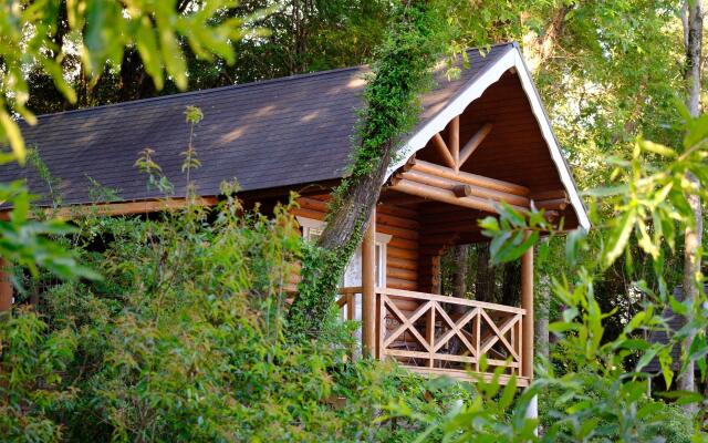 Log Cabin Kinoko No Sato