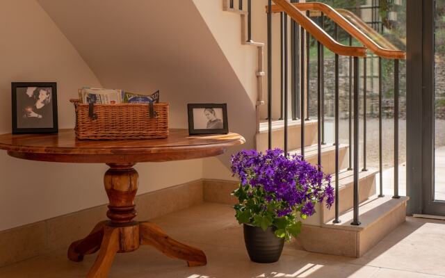 Woodchester Valley House
