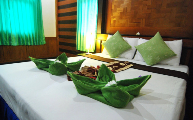 Lanta Nature Beach Resort