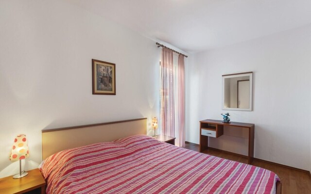 Stunning Home in Pula With Wifi and 5 Bedrooms