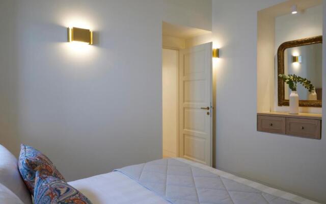 Orloff Legacy Suites Hydra