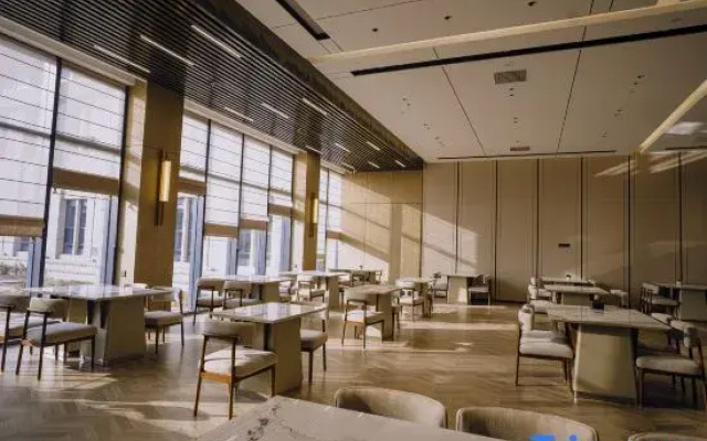 jinsegangwan holiday hotel