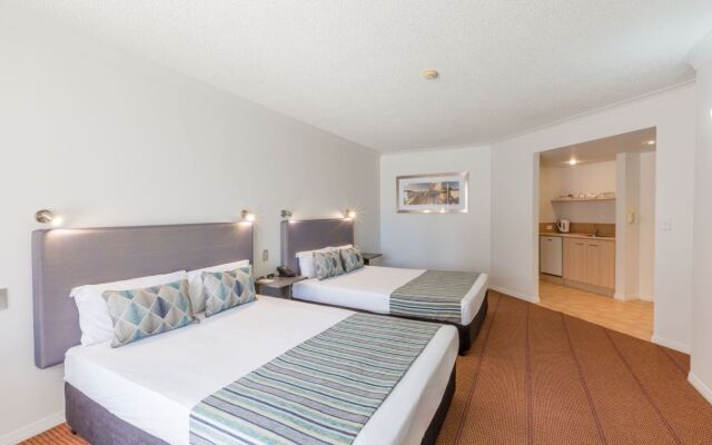 Ramada Hotel Hope Harbour