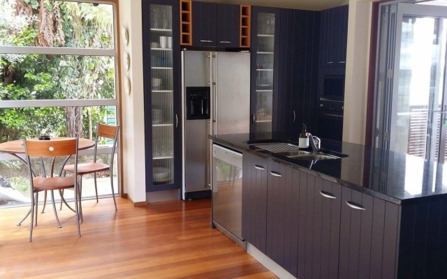 Acacia Haven