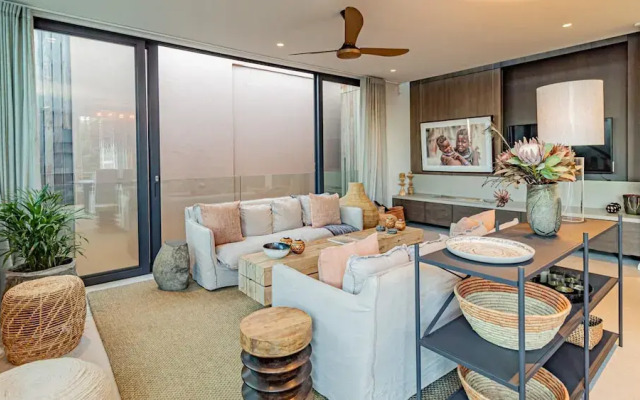 Stylish Apartment With Rooftop Deck Pool 53 Napier