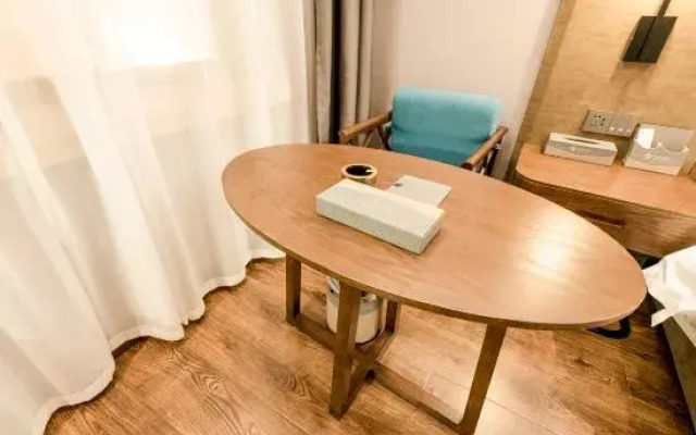 Cardia Hotel
