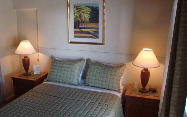 Tropicana Motel