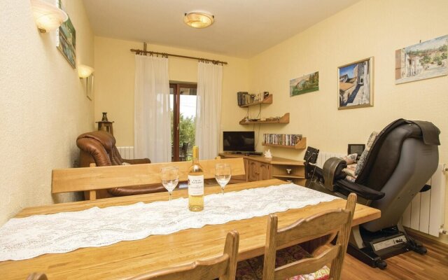 Awesome Home in Lovran With Wifi and 2 Bedrooms