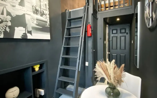 Modern studios Close to Hyde Park
