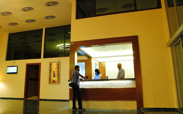 Malahit Exclusive City Hotel