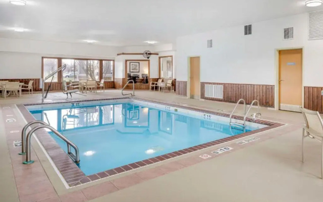 Holiday Inn Express Celina