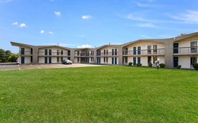 Motel 6 Lexington, KY - Airport