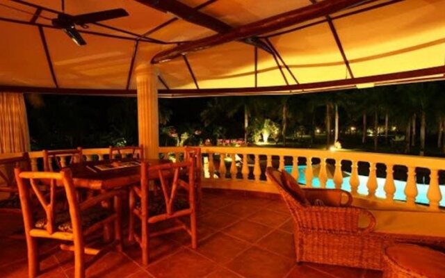 Sunset Villa Resort