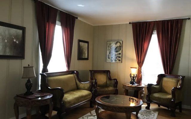 Sassafras Inn
