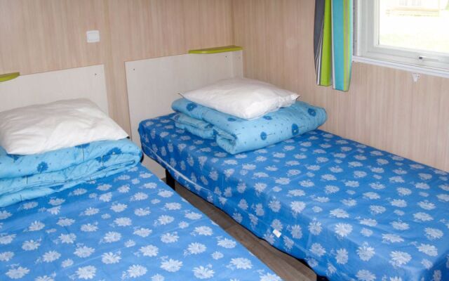 Holiday Home Le Mediterranée - AGL253