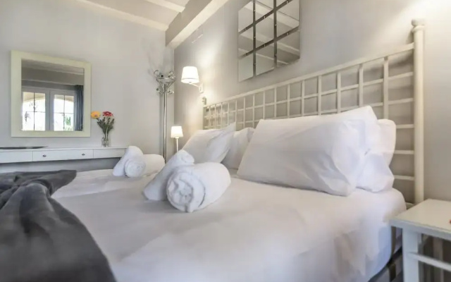 Retreat for 2 in Isla Canela