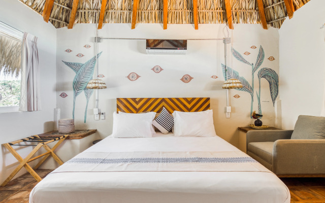 Nílu Puerto Escondido by Selina