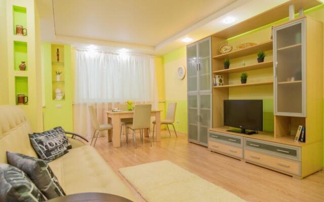 Apart Comfort on Volnaya Street