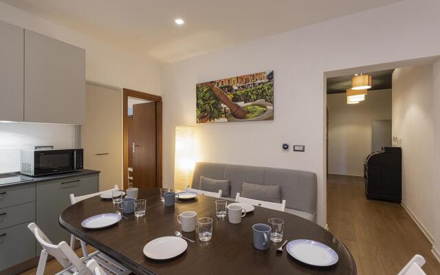 Family Flat in the City Center by Wonderful Italy
