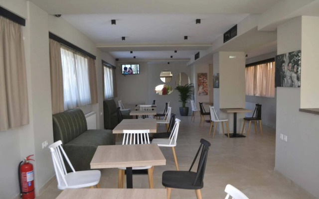 Athens Iris Hotel