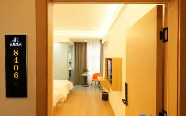 Yunman Hotel