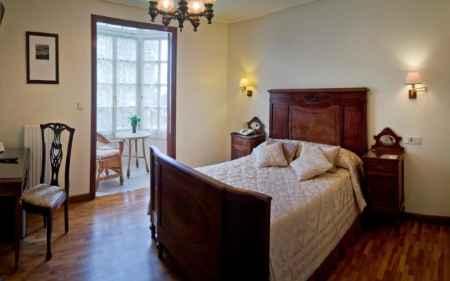 Hotel Asturias