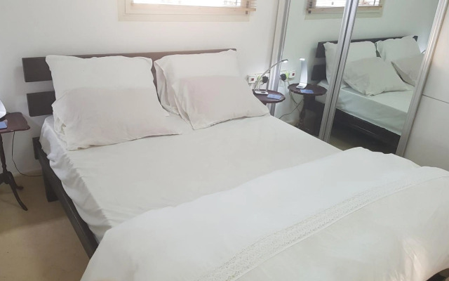 Jaffa Family Penthouse, sea front , 3BR, 2BA,