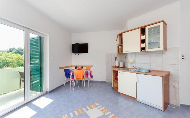 Apartments Ruzica M in Lopar - island Rab