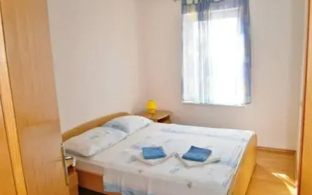 Sun House Apartments